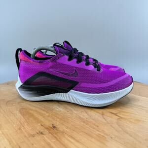 Nike Zoom Fly 4 Womens Size 6 Shoes Hyper Violet Black Road Running CT2401-501